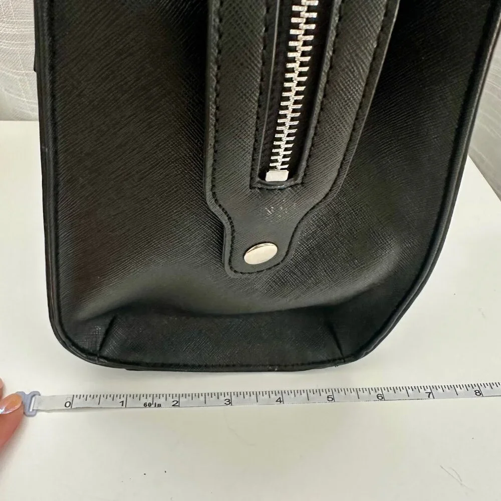 Guess black beige